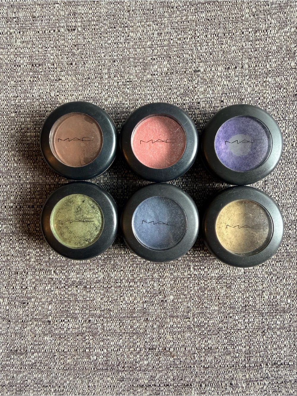 MAC Eyeshadow Bundle (6)